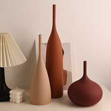 مزهرية سيراميك بسيطة